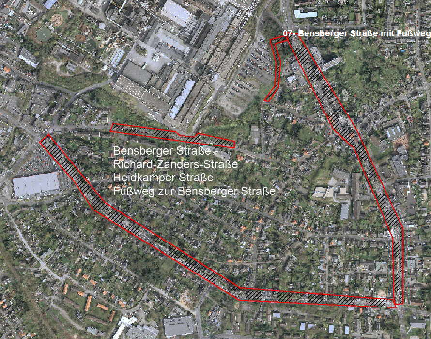 07 Bensberger-Richard-Zanders-Heidkamper Str.-Fu�weg